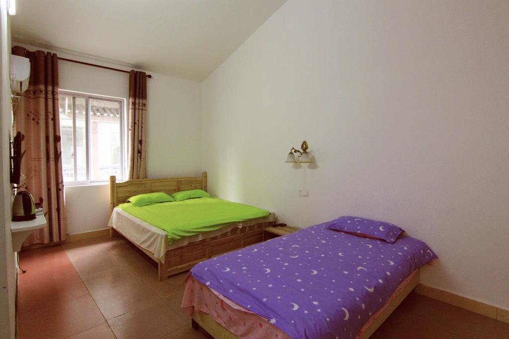 Lan Shan Chu Youth Hostel Yangshuo Quarto foto