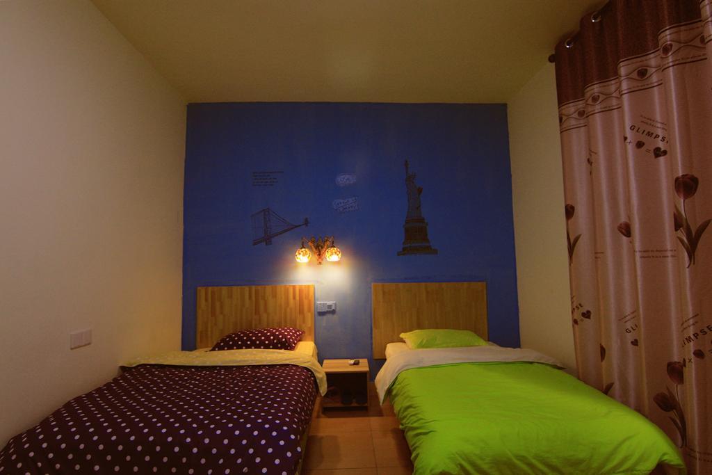 Lan Shan Chu Youth Hostel Yangshuo Quarto foto