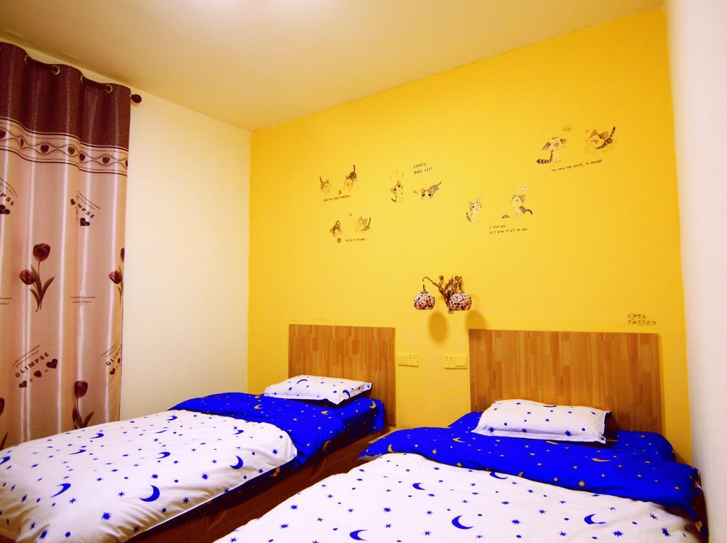 Lan Shan Chu Youth Hostel Yangshuo Quarto foto